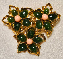 Load image into Gallery viewer, Jade and Coral Three Flower Brooch
