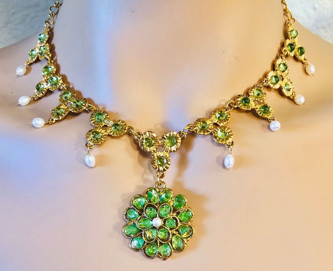 Peridot and Fresh Water Pearl Necklace