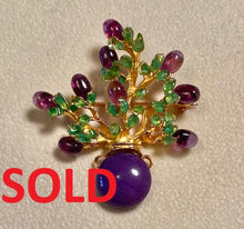 Load image into Gallery viewer, Amethyst, Peridot and Howlite Vase Flower Brooch
