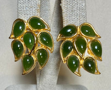 Load image into Gallery viewer, AUTHENTIC SWOBODA EARRINGS ~ JADE ~ PIERCED
