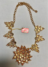 Load image into Gallery viewer, AUTHENTIC SWOBODA NECKLACE ~ CORAL
