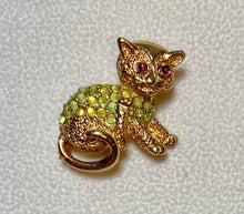 Load image into Gallery viewer, AUTHENTIC SWOBODA CAT BROOCH ~ PERIDOT, GARNET EYES
