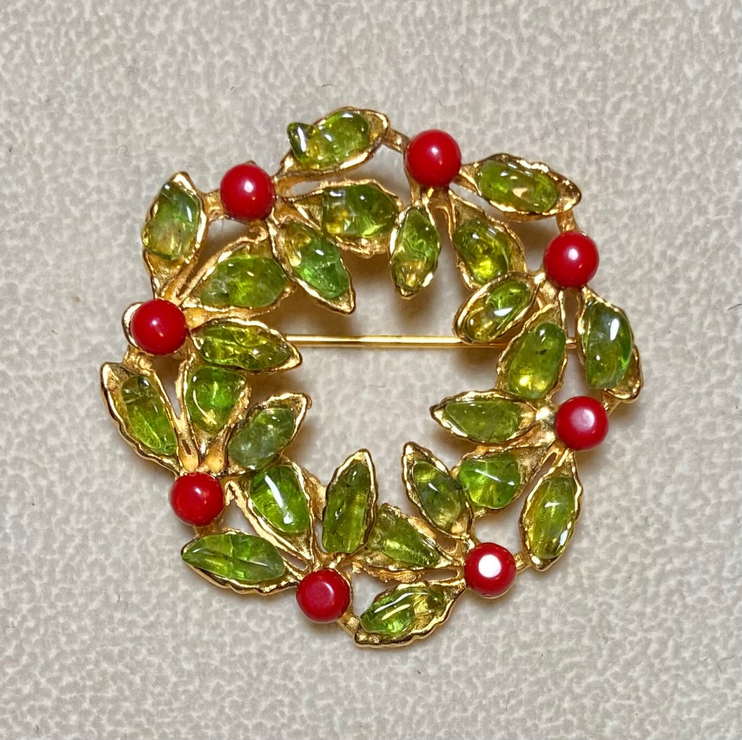 Authentic Swoboda Christmas Wreath Brooch ~ Peridot, Coral