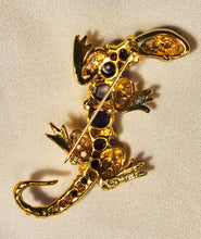 Load image into Gallery viewer, Iguana Amethyst and Ruby Eye Brooch
