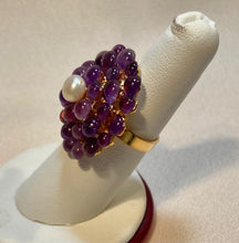 Load image into Gallery viewer, Amethyst and Fresh Water Pearl Ring
