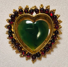 Load image into Gallery viewer, Jade and Garnet Heart Brooch
