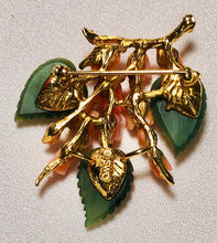 Load image into Gallery viewer, Jade and Coral Brooch
