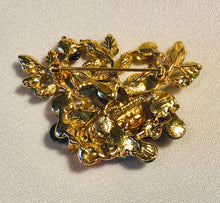 Load image into Gallery viewer, Multi Stone Flower Brooch
