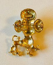 Load image into Gallery viewer, Peridot and Coral Dog Brooch
