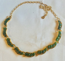 Load image into Gallery viewer, Jade Necklace
