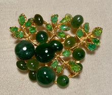 Load image into Gallery viewer, Jade and Peridot Flower Brooch
