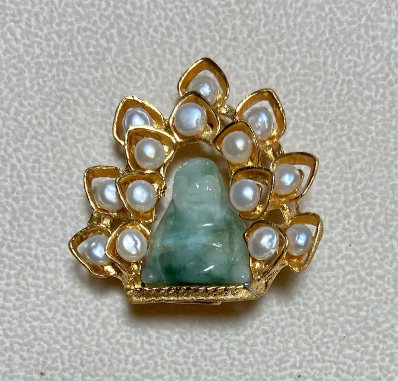 Buddha Brooch — Pearl and Jadeite Buddha