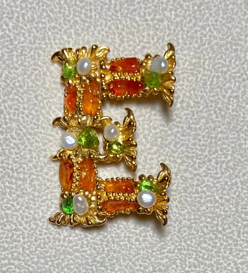 "E" Initial Brooch — Carnelian, Peridot, Pearl
