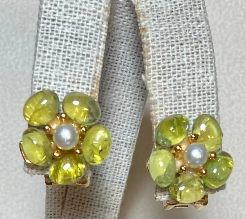 Swoboda Earrings — Peridot, Pearl