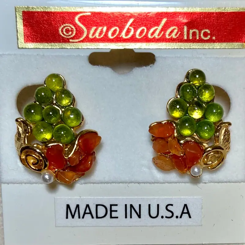 Grape Earrings — Peridot, Carnelian, Pearl