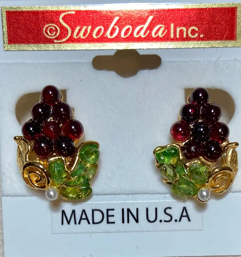 Grape Earrings — Garnet, Peridot, Pearl