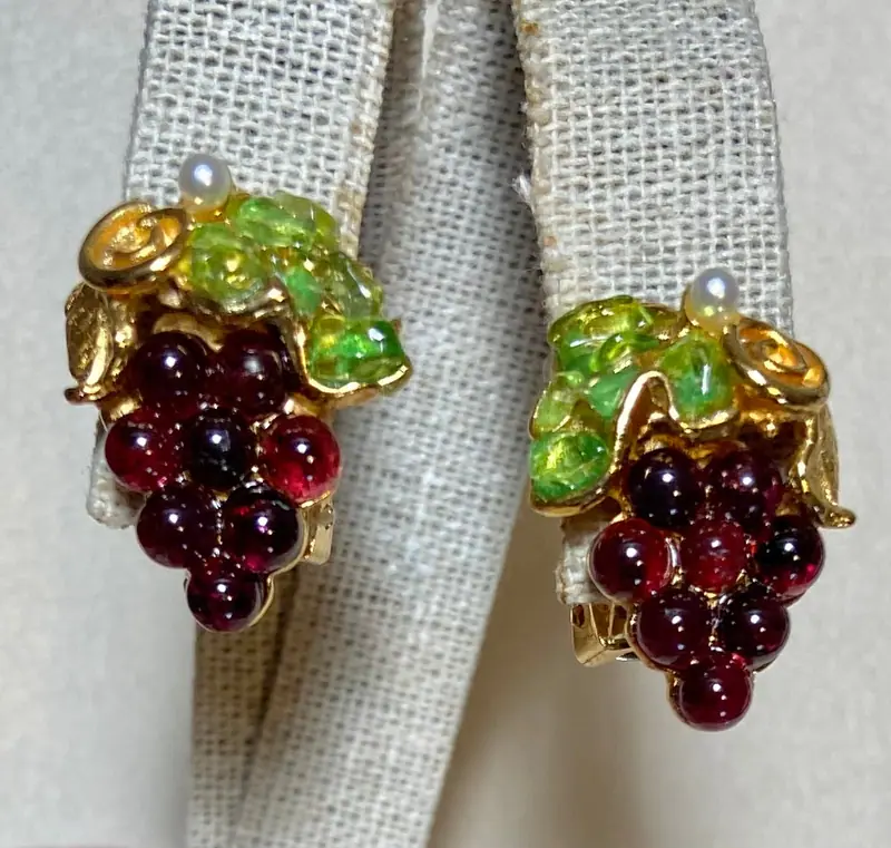 Grape Earrings — Garnet, Peridot, Pearl (2)