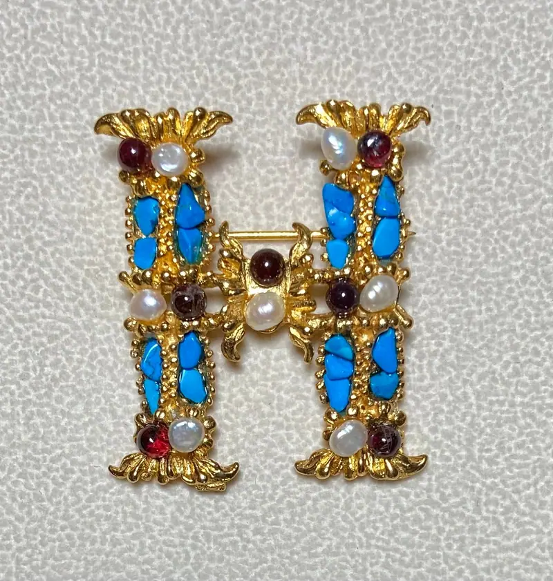 "H" Initial Brooch — Coral, Peridot, Pearl