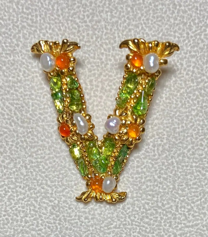 "V" Initial Brooch — Carnelian, Peridot, Pearl